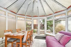 Century Close, Faringdon