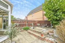 Century Close, Faringdon