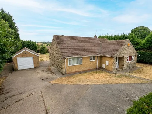 Low Road East, Warmsworth, Doncasterphoto
