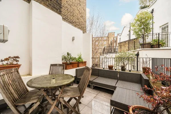 Tachbrook Street, London, SW1V photo 5