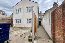 Ripple Road, Barking