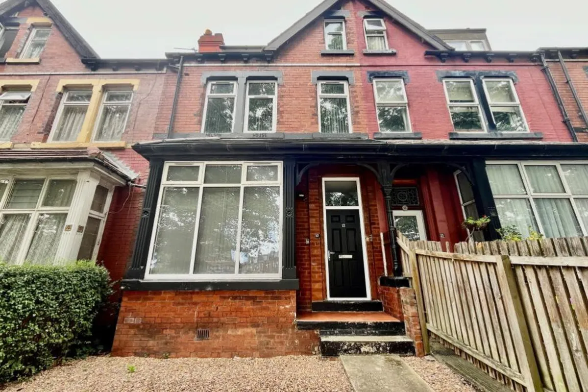Noster Hill, LEEDS