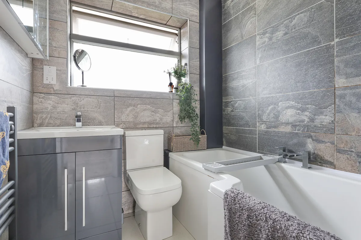 Longbridge Walk, Horley, Surrey, RH6