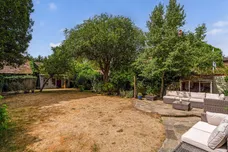 Longwater Road, Eversley, RG27 photo 8