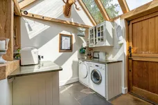 Longwater Road, Eversley, RG27 photo 11