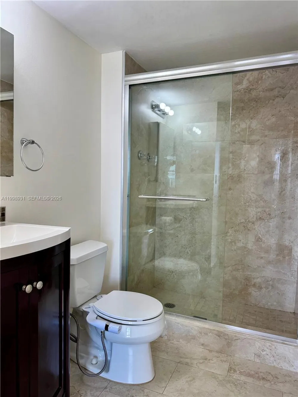 2780 NE 183rd St, Aventura, FL 33160