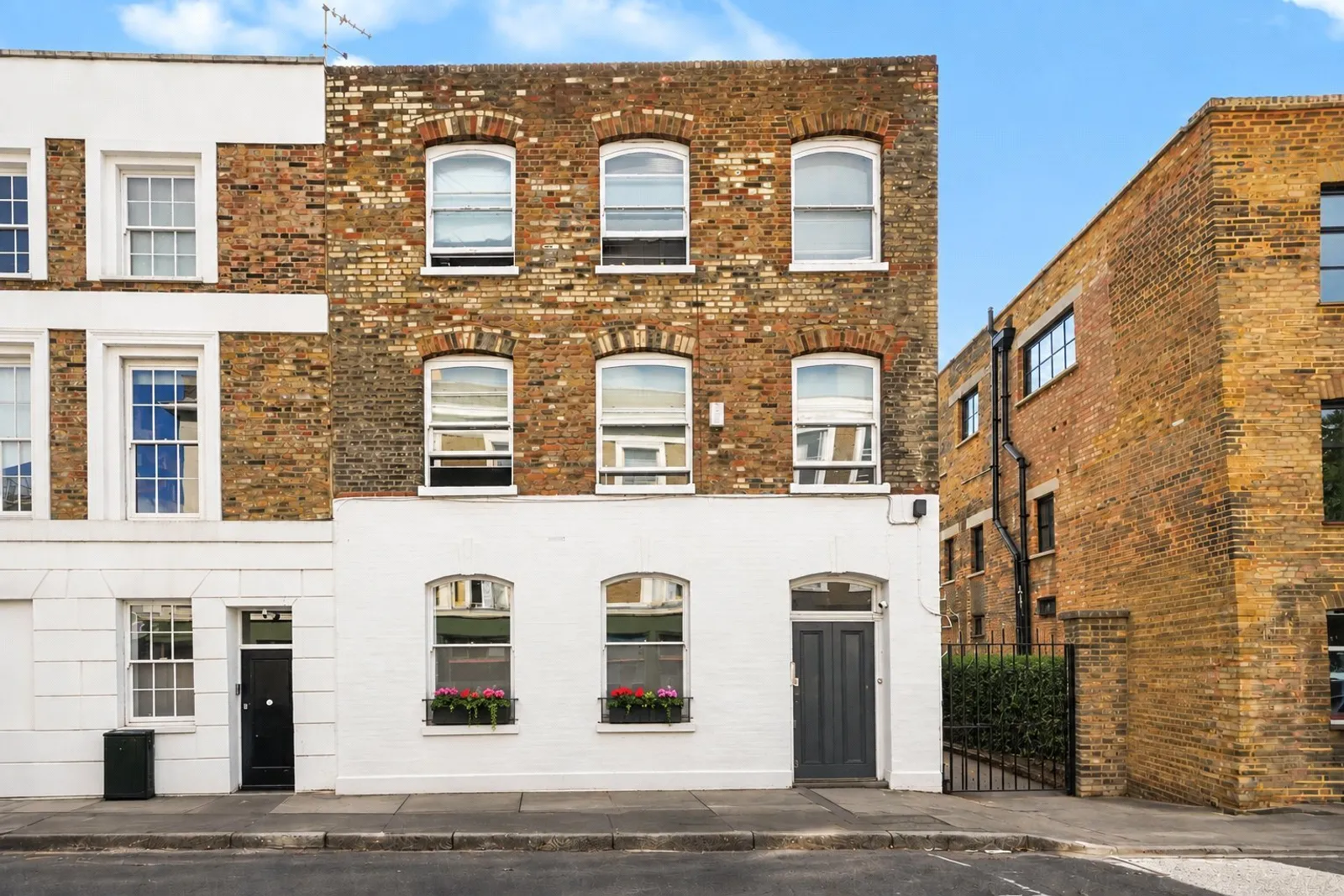 Furlong Road, Islington, London, N7