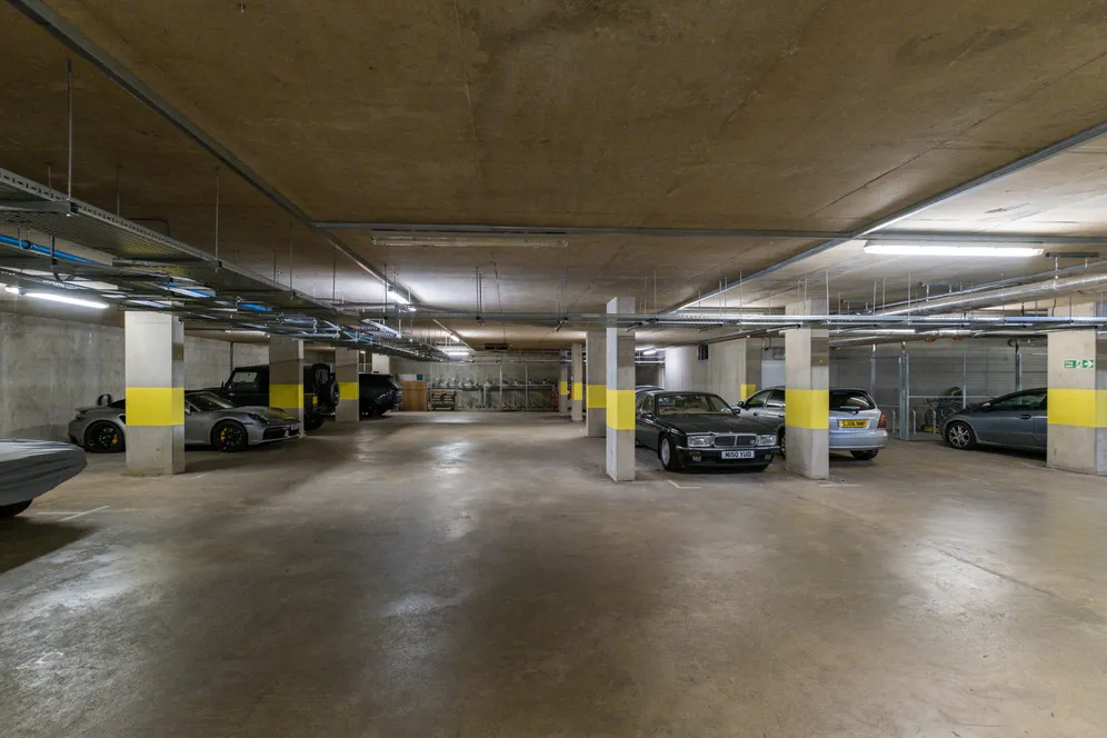 Woodside Avenue, London, N10 photo 10