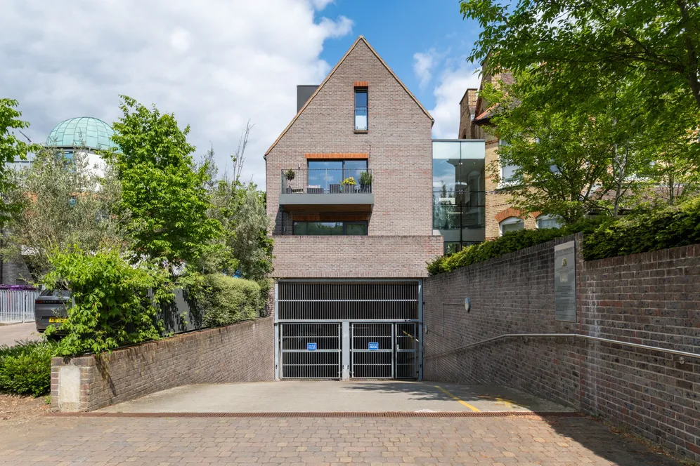 Woodside Avenue, London, N10 photo 11