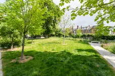 Woodside Avenue, London, N10 photo 14