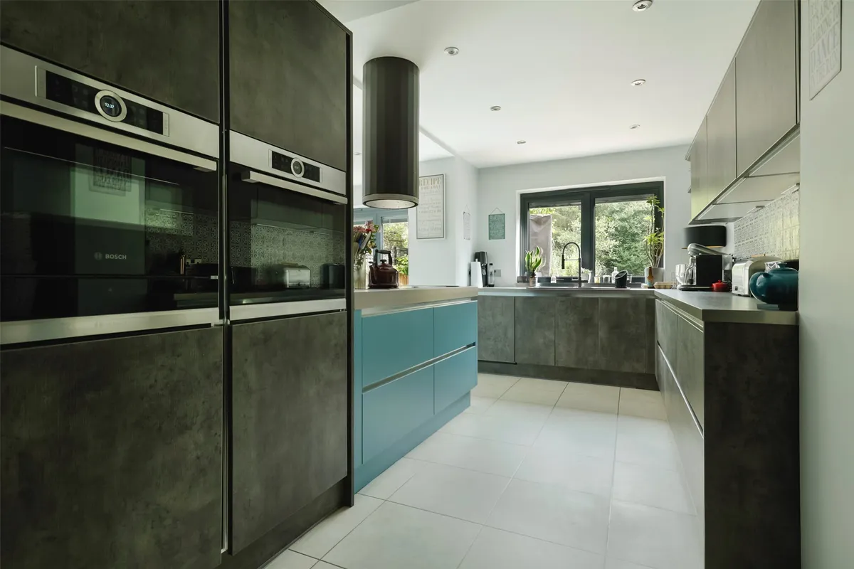 London Road South, Merstham, Redhill, Surrey, RH1