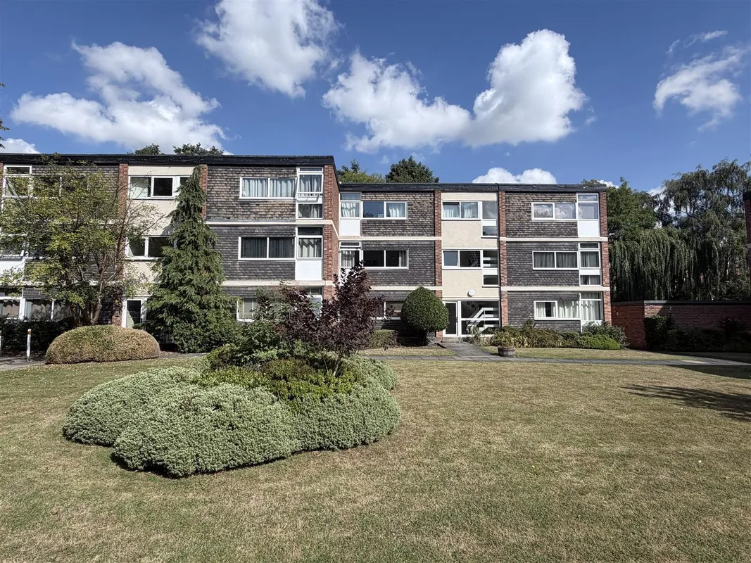 Grove Court, Headingley, LS6