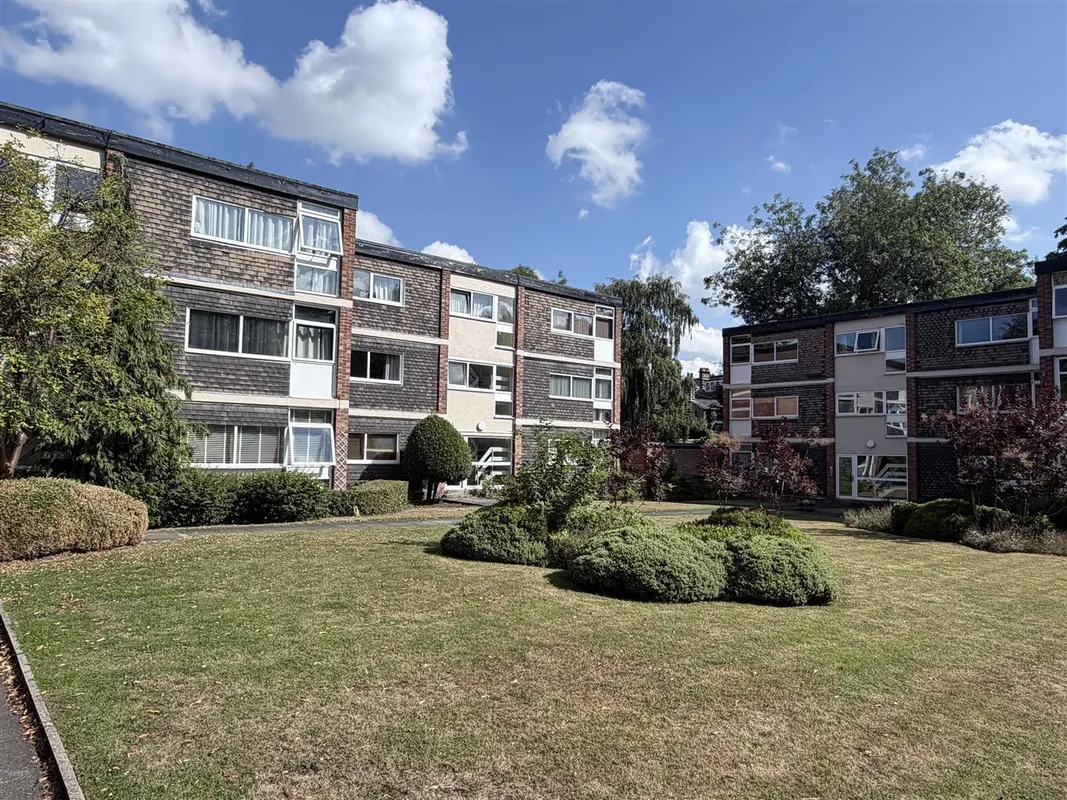 Grove Court, Headingley, LS6