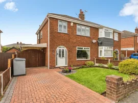 Ullswater Crescent, Chester photo
