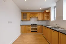 Church Road, Stanmore, HA7 photo 2