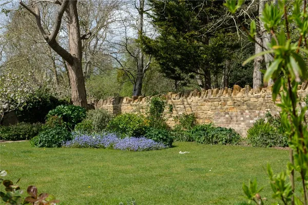 Water Street, Martock, TA12 photo 15