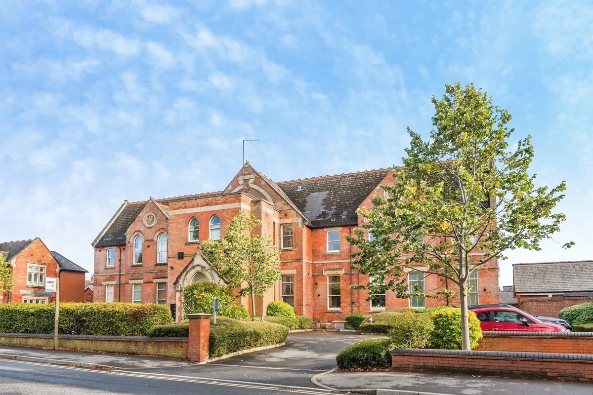 Okus Road, Swindon