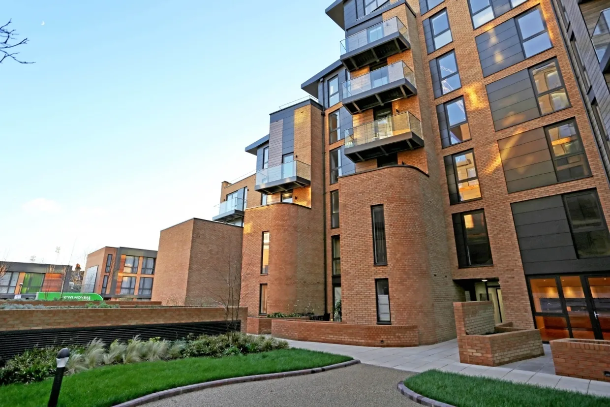 Baltic Avenue Brentford TW8, EPC B photo 4
