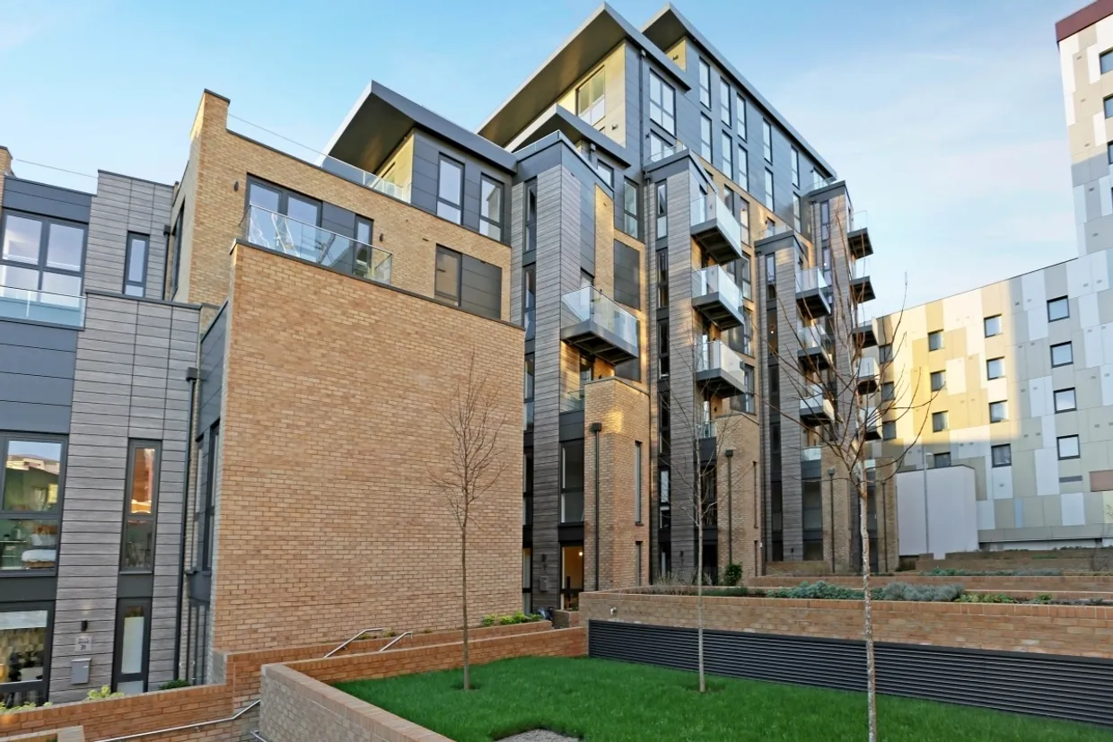Baltic Avenue Brentford TW8, EPC B photo 10