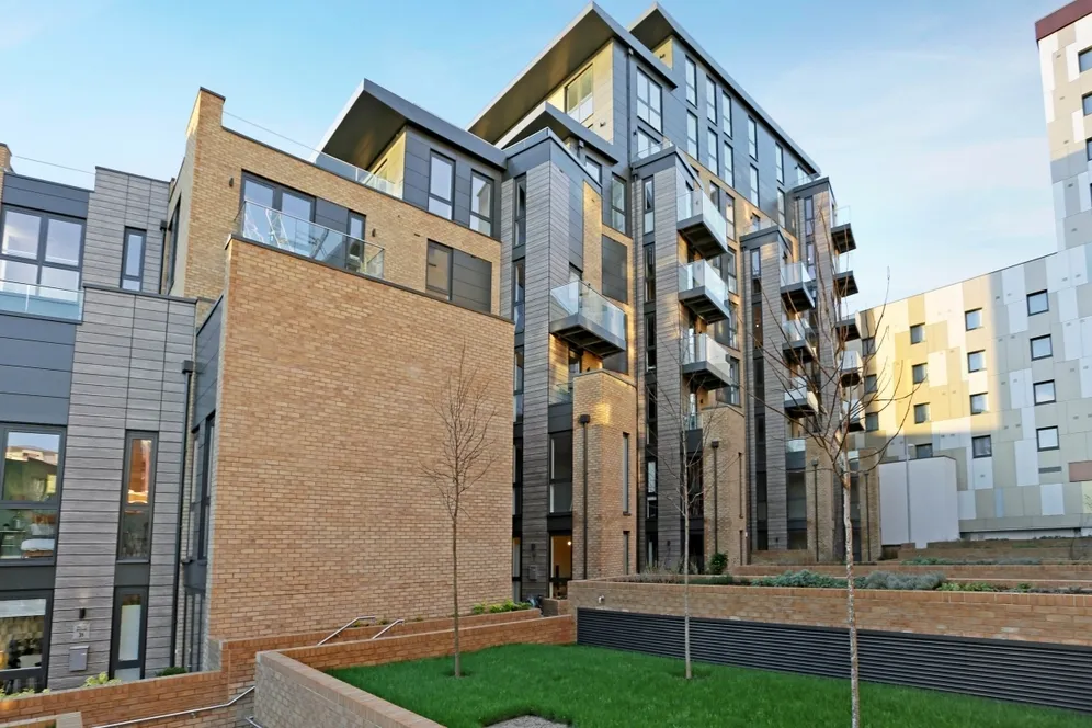 Baltic Avenue Brentford TW8, EPC B photo 10
