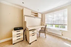 Robin Hill, Maidenhead