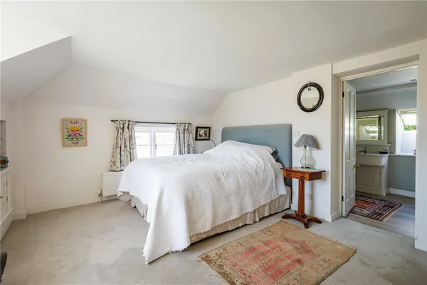 Hoyle Lane, Heyshott, GU29 photo 8