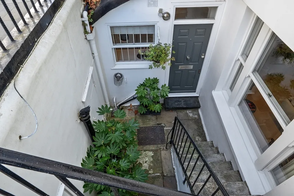 Arundel Gardens London W11 photo 6