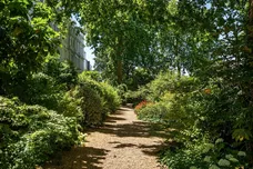 Arundel Gardens London W11 photo 12