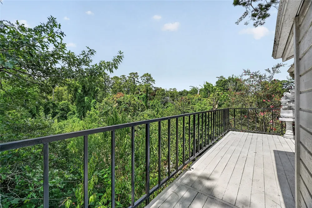 9400 Doliver Dr, Houston, TX 77063