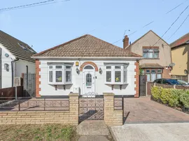 Askwith Road, Rainham photo
