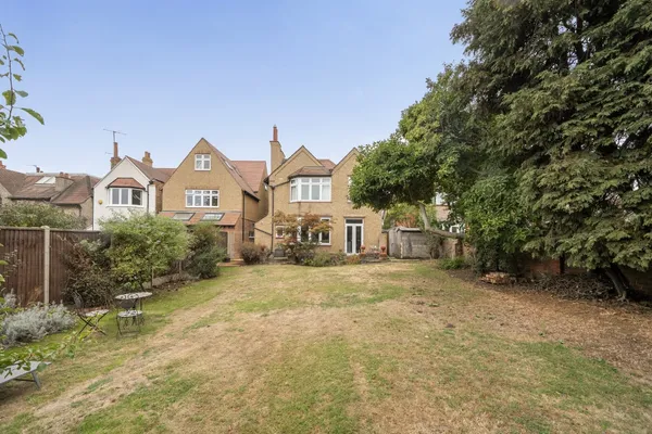 Woodland Avenue, Northampton, NN3 photo 20