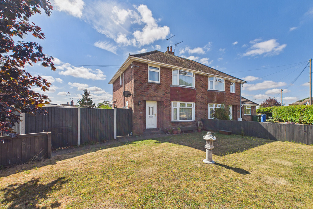 Queens Drive, Halesworth Image 1