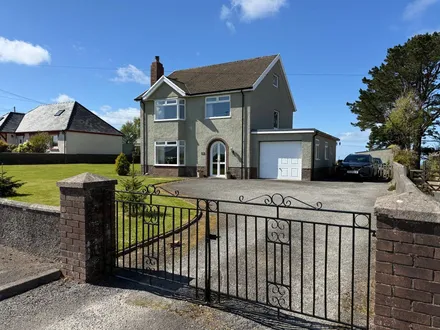 Sarnau, Near Cardigan , SA44