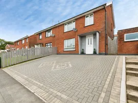 Heol Tir Bach, CAERPHILLY photo
