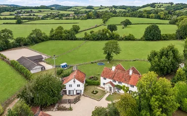 Nailsbourne, Taunton