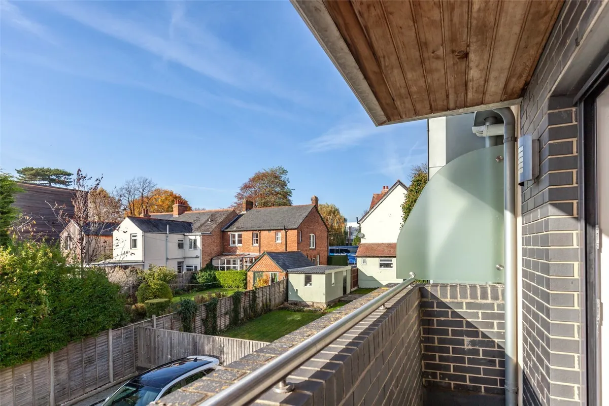 Lime Walk, Headington, Oxford, OX3