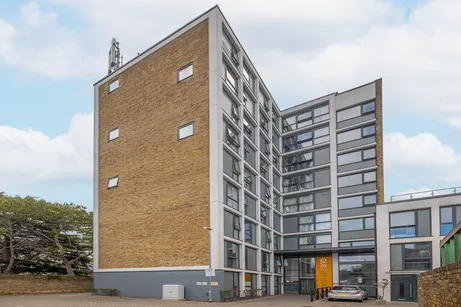 Holly Road, Twickenham, TW1