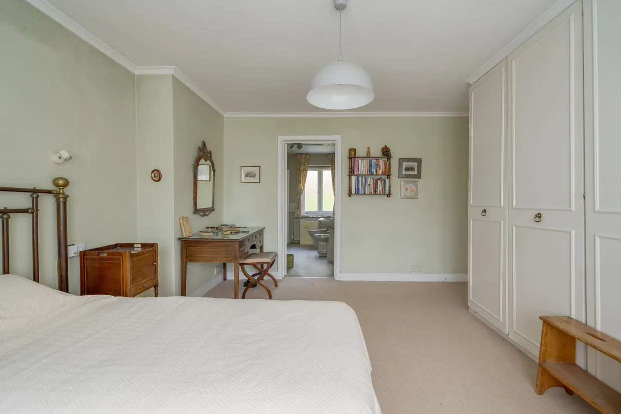 Farm Avenue, London, NW2 photo 6