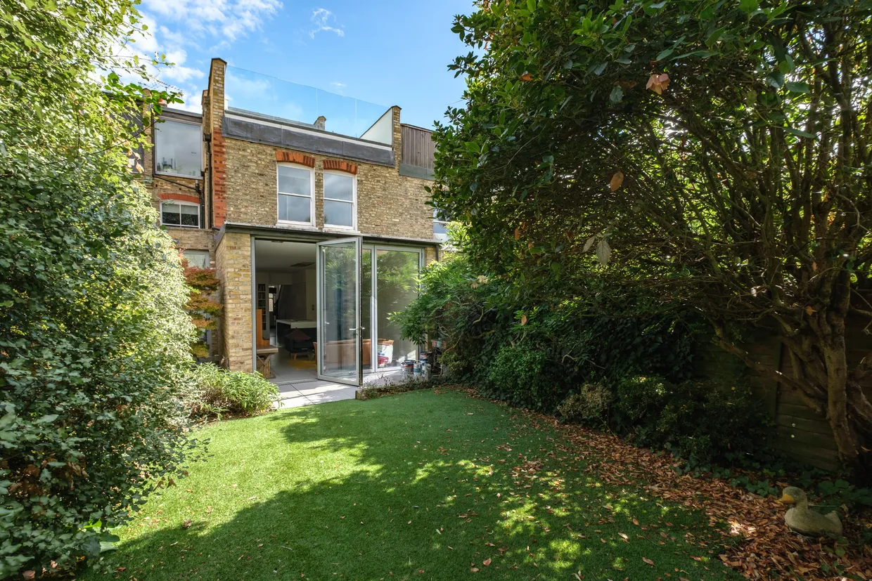 Redston Road, London, N8 photo 8