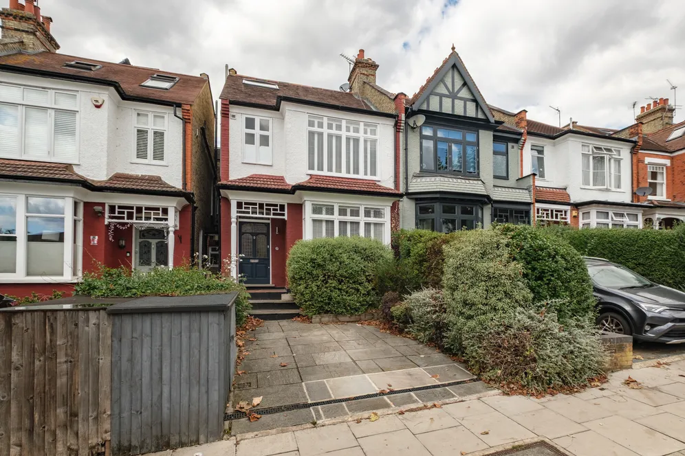 Redston Road, London, N8 photo 13