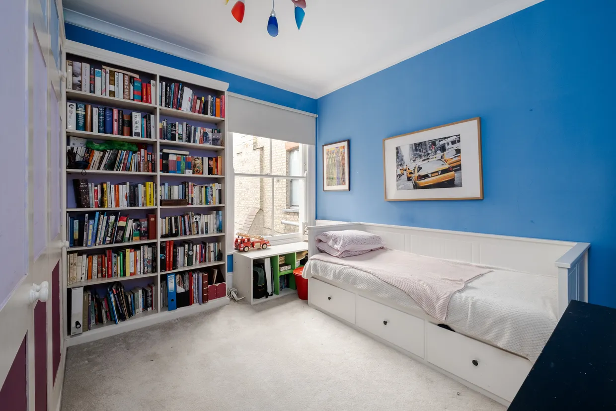 Redston Road, London, N8 photo 20