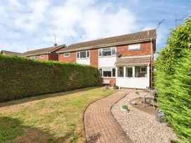 Greenway Lane, Fakenham photo