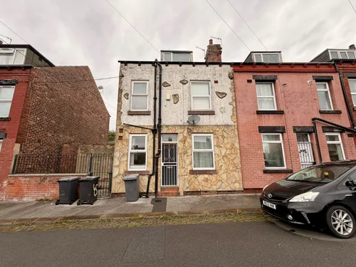 Temple View Terrace, LEEDSphoto