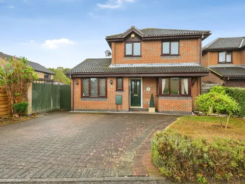 Chelveston, Welwyn Garden Cityphoto