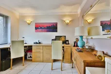 Chelveston, Welwyn Garden City