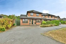 Chelveston, Welwyn Garden City