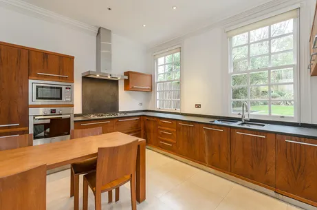 Bracknell Gardens London NW3