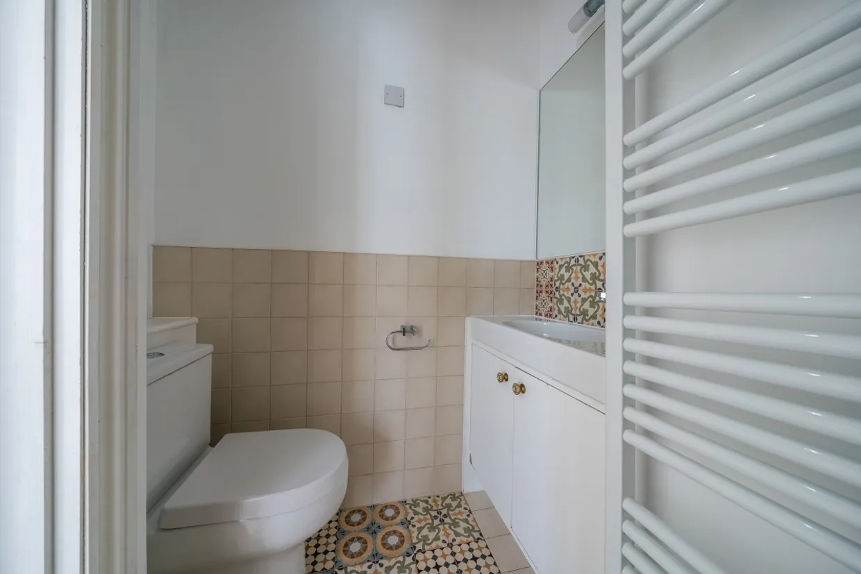 Allfarthing Lane London SW18 photo 9