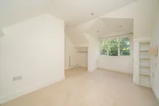 Allfarthing Lane London SW18 photo 21