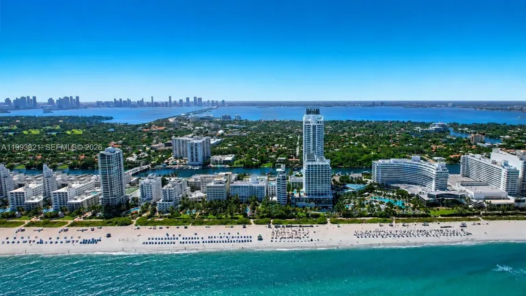 4401 Collins Ave, Miami Beach, FL 33140